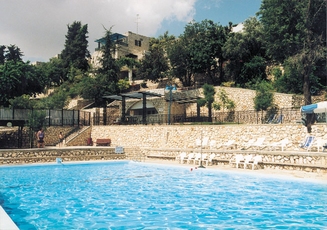 RUTHRIM-POOL